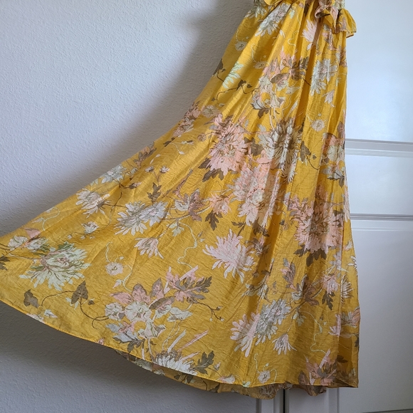 H&M Lyocell-blend flounced dress - Picture 2 of 6